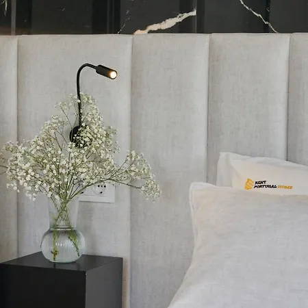 Terrace&shower River View. Daire Lisboa