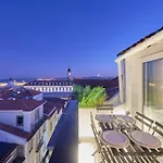 Terrace&shower River View. Lisboa