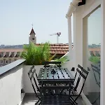 Terrace&shower River View. Лиссабон